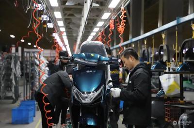 金箭迎春開門紅，汽車經銷商誠邀英才共創輝煌